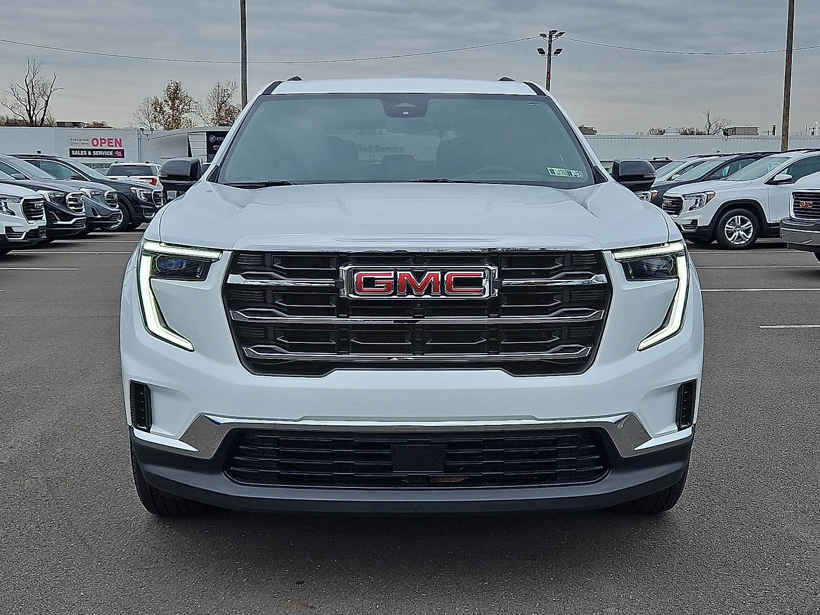 Certified 2025 GMC Acadia Elevation image 2