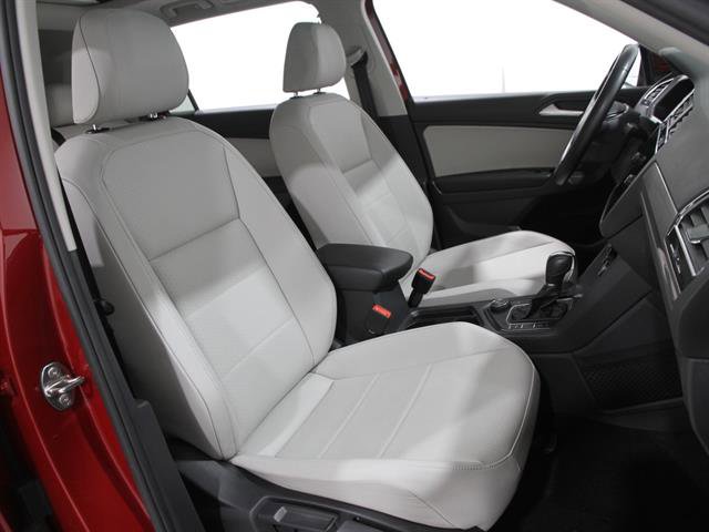 Certified 2019 Volkswagen Tiguan SEL image 17
