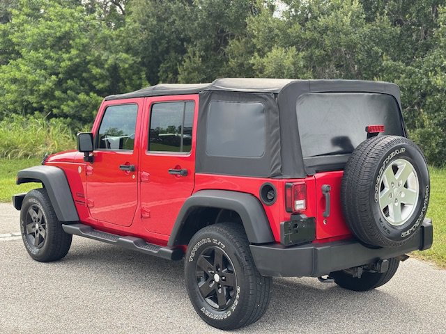 Used 2014 Jeep Wrangler Unlimited Sport w/ Quick Order Package 23S AWD/4WD image 8