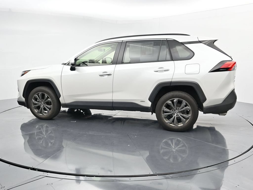 Used 2024 Toyota RAV4 Limited w/ Advanced Technology Package AWD/4WD image 5