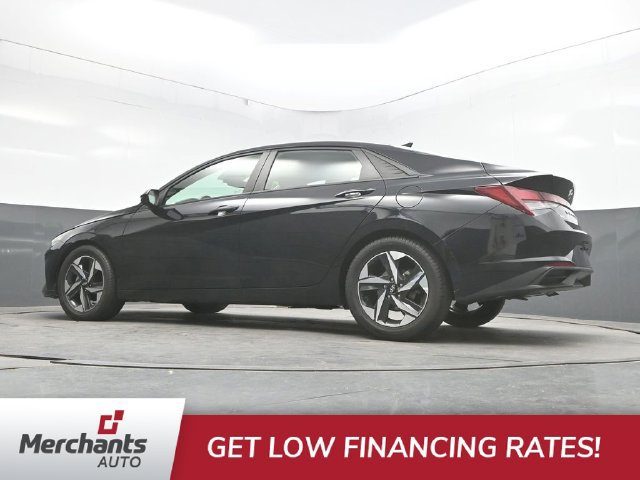 Used 2023 Hyundai Elantra SEL w/ Convenience Package FWD image 35