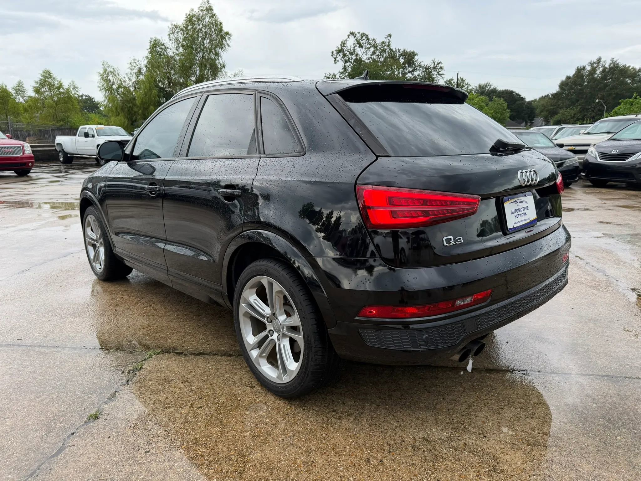 Used 2018 Audi Q3 2.0T Premium image 3