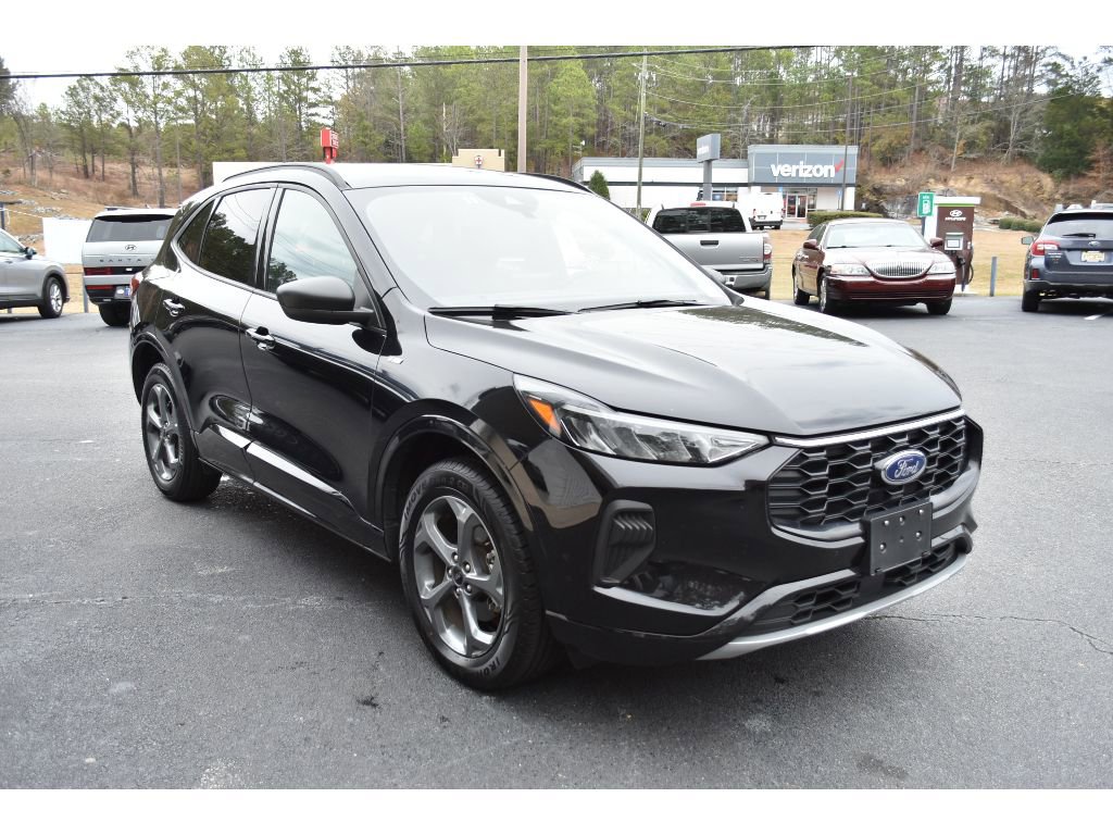 Used 2024 Ford Escape ST-Line image 6