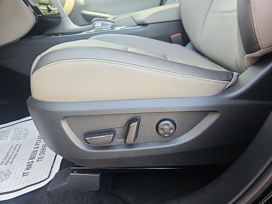 Used 2024 INFINITI QX50 Luxe FWD image 15