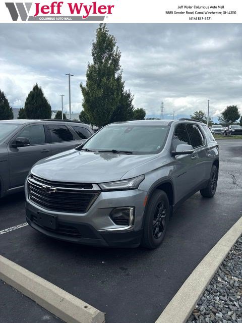 Used 2024 Chevrolet Traverse LT w/ Midnight/Sport Edition
