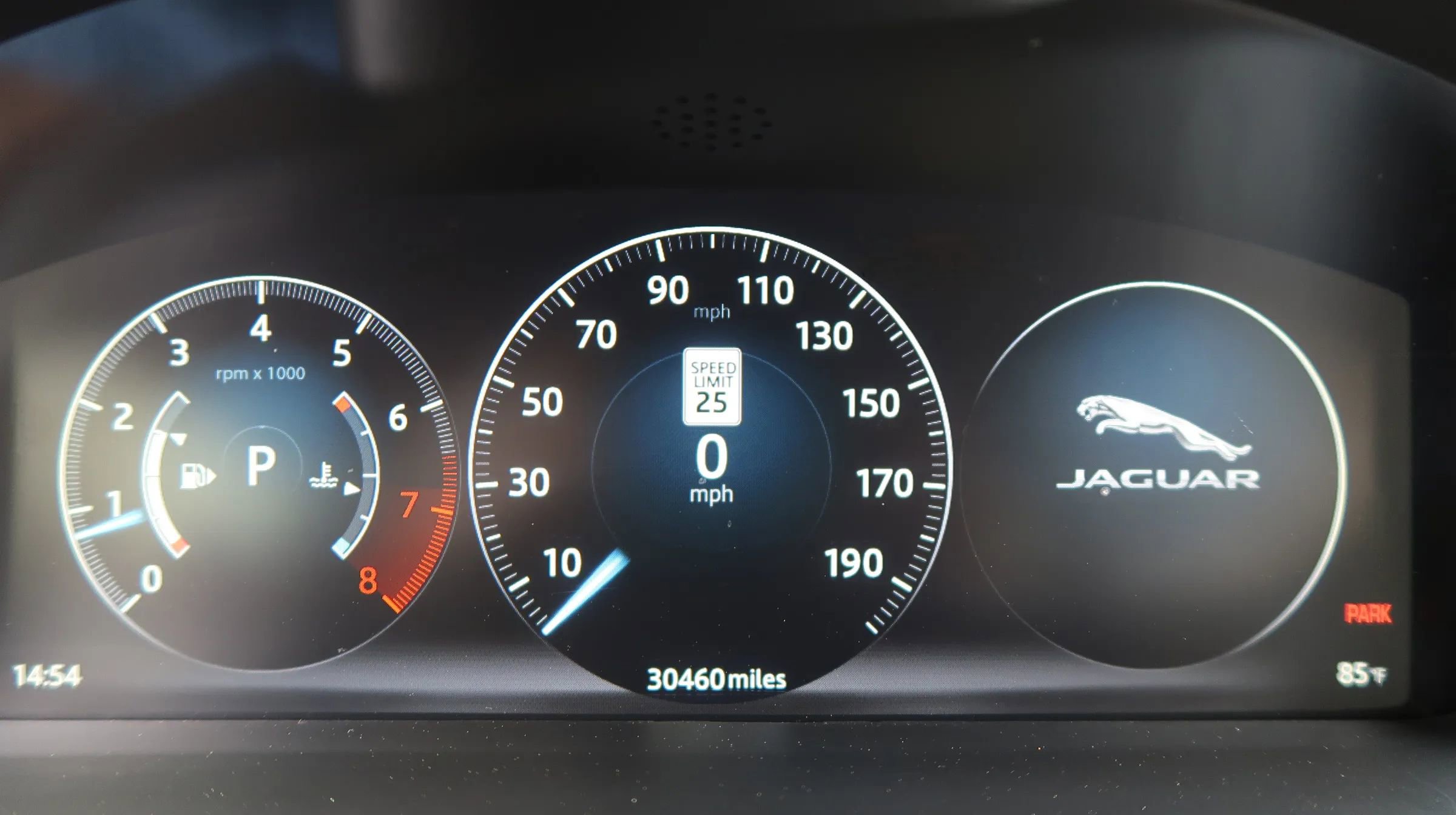 Used 2019 Jaguar XJ R-Sport RWD image 39