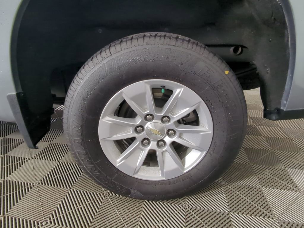 Used 2023 Chevrolet Silverado 1500 LT w/ Protection Package AWD/4WD image 11