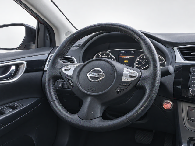 Used 2019 Nissan Sentra SV w/ Special Edition Package FWD image 28