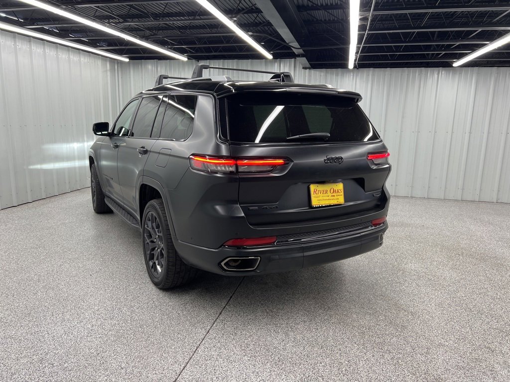 Used 2023 Jeep Grand Cherokee L Summit w/ High Altitude Package image 4