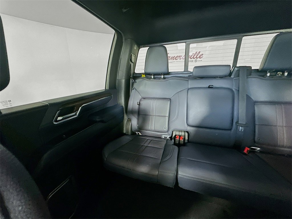 Used 2024 Chevrolet Silverado 3500 High Country w/ High Country Premium Package image 12