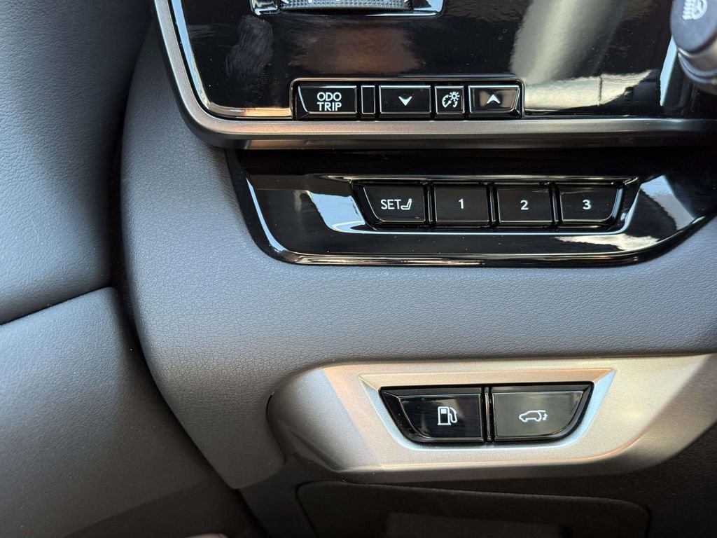 Used 2023 Lexus RX 350 Premium Plus w/ Accessory Package (Z1) AWD/4WD image 24
