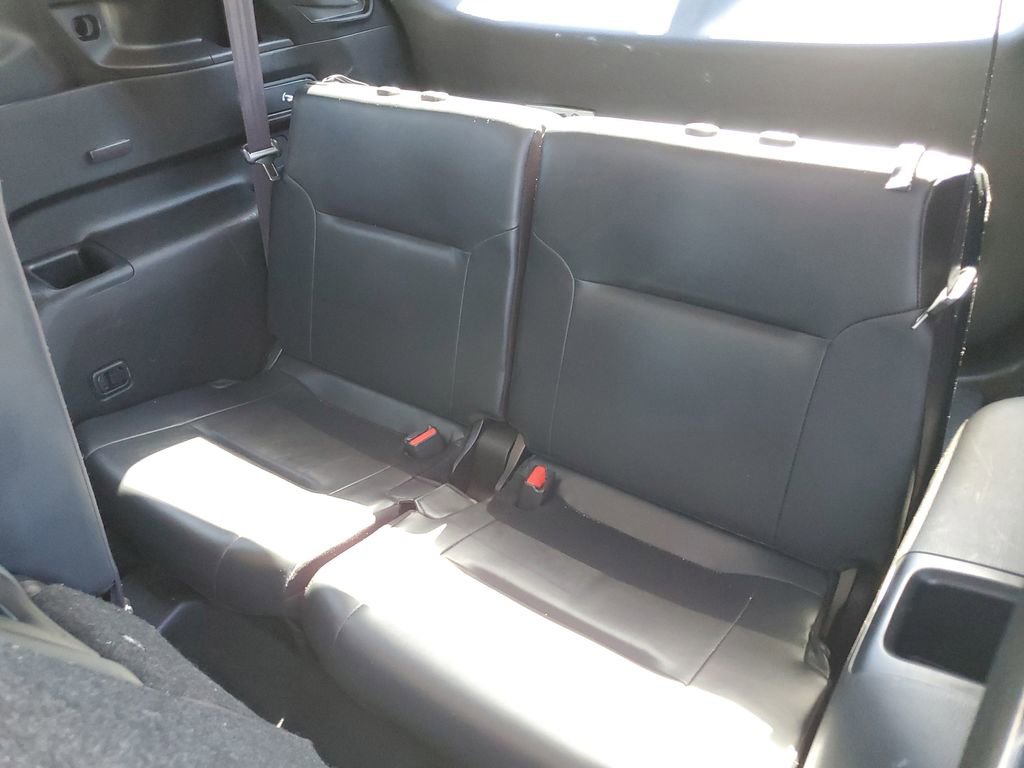 Used 2023 Mitsubishi Outlander SE image 14