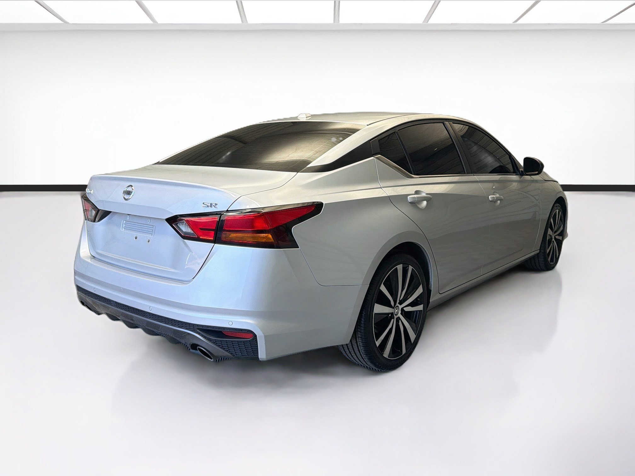 Used 2021 Nissan Altima 2.5 SR FWD image 4