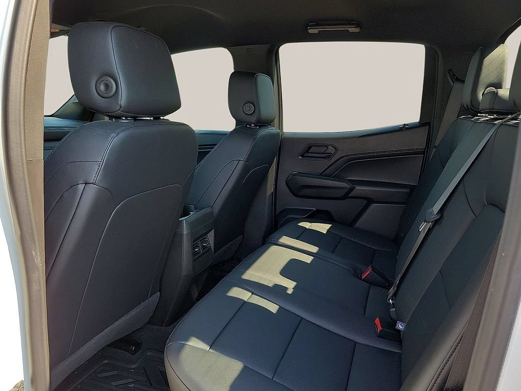 Used 2026 Chevrolet Colorado Trail Boss AWD/4WD image 9