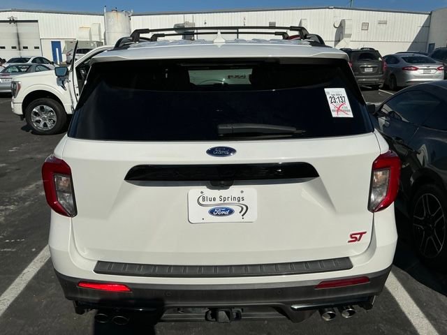 Used 2020 Ford Explorer ST w/ ST Street Pack image 6