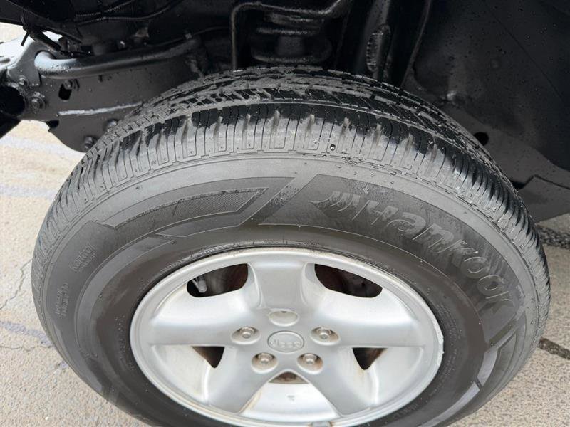 Used 2004 Jeep Wrangler X w/ Wheel Plus Group image 19