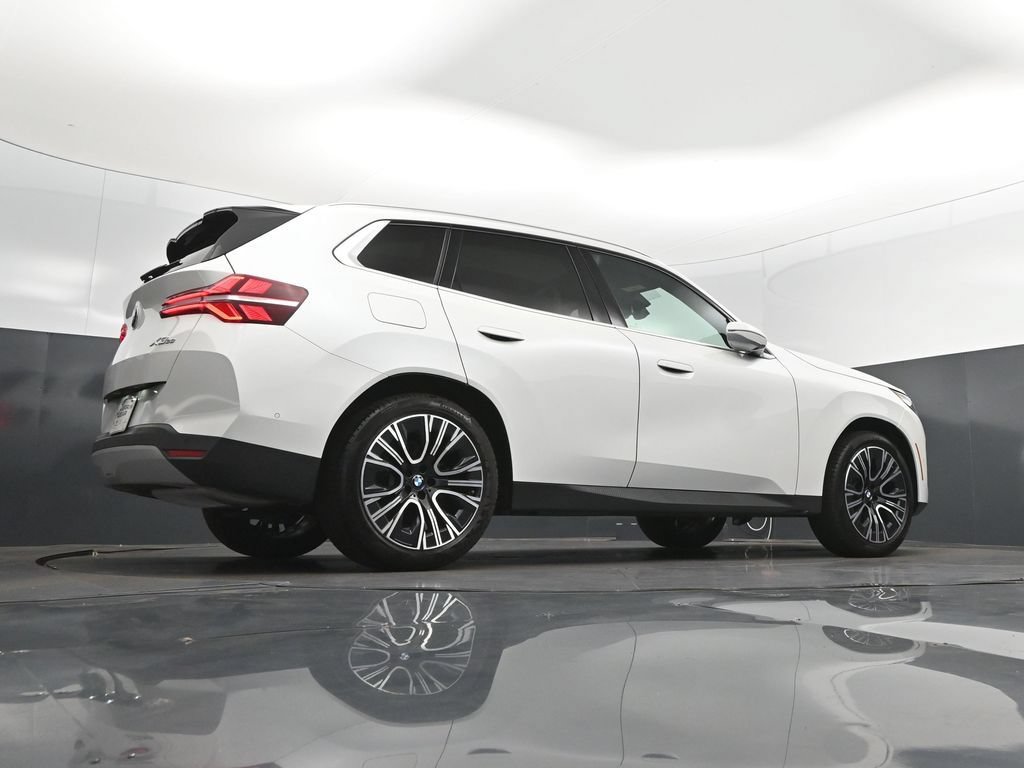 Certified 2025 BMW X3 xDrive30i w/ Convenience Package AWD/4WD image 42