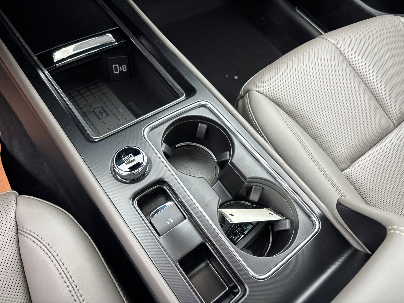 New 2026 Lincoln Corsair Reserve AWD/4WD image 24