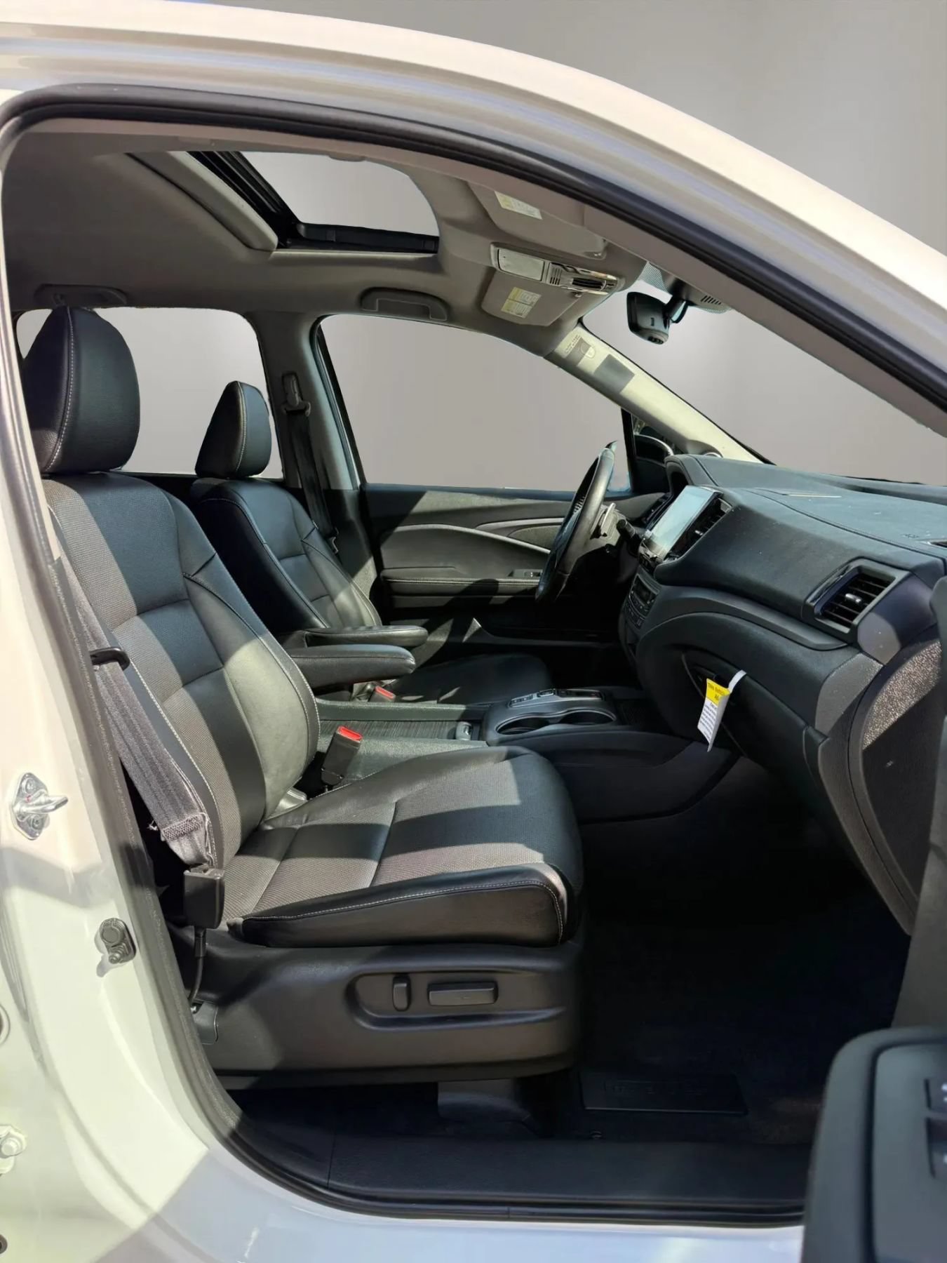 Used 2023 Honda Ridgeline RTL-E image 15