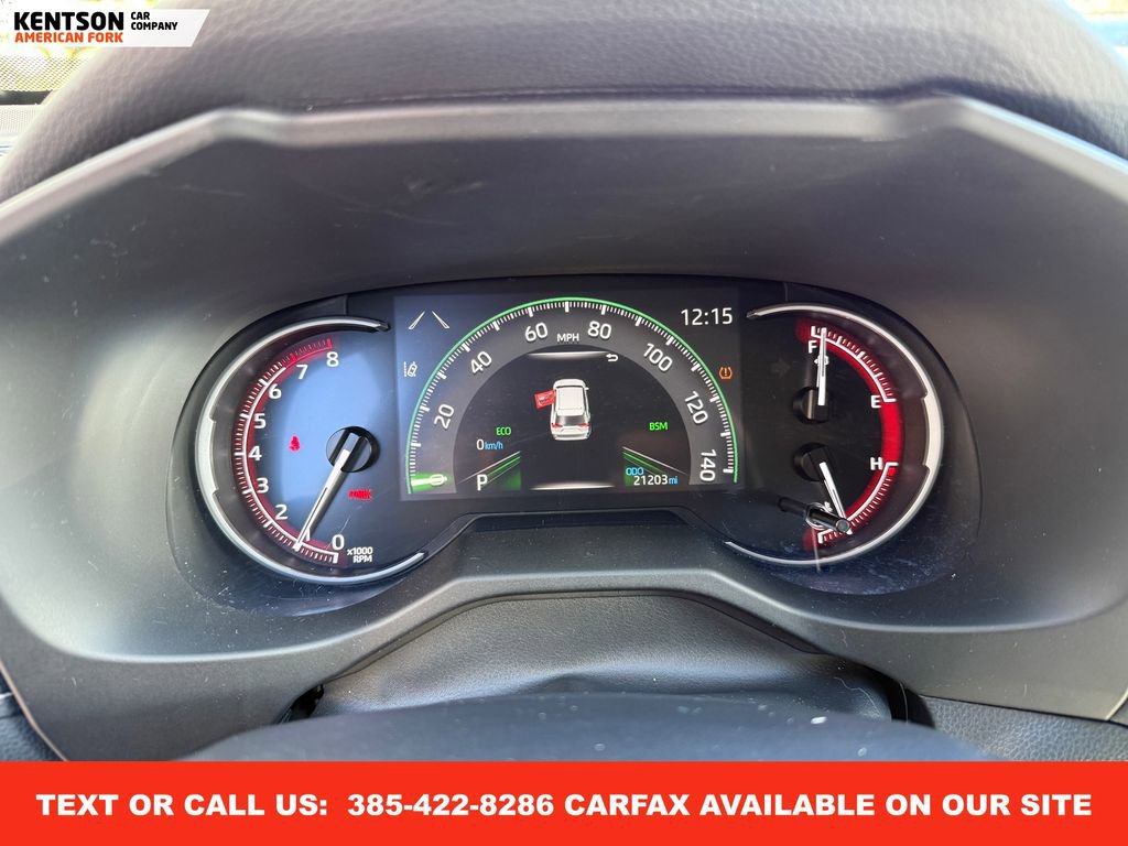 Used 2025 Toyota RAV4 XLE image 16