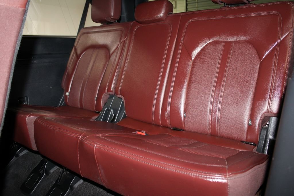 Used 2022 Ford Expedition Max Limited image 25