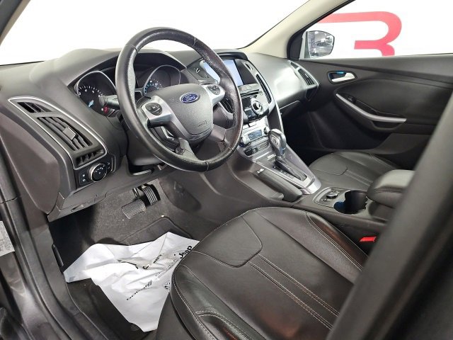 Used 2014 Ford Focus Titanium image 9