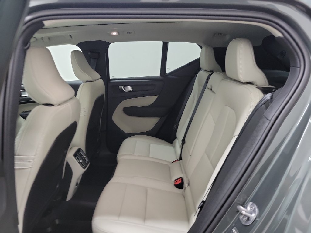 Used 2018 Volvo XC60 T5 Inscription w/ Convenience Package AWD/4WD image 20