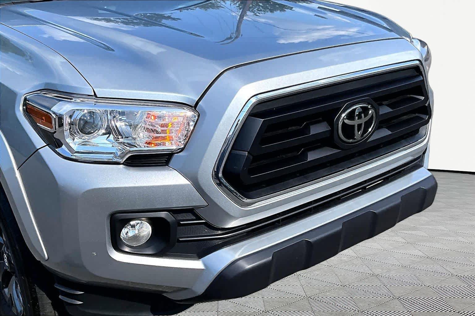 Certified 2023 Toyota Tacoma SR5 w/ Technology Package RWD image 30