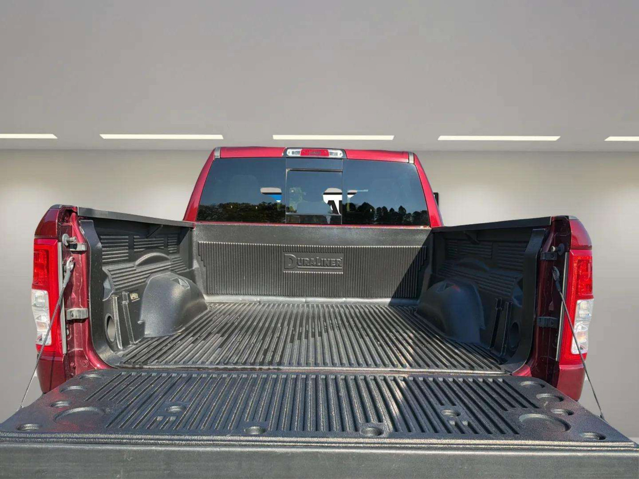 Used 2021 RAM 1500 Big Horn AWD/4WD image 9