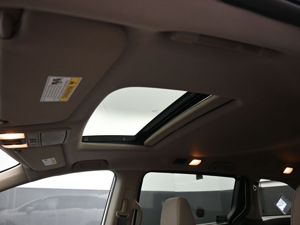 Used 2024 Honda Odyssey EX-L image 52