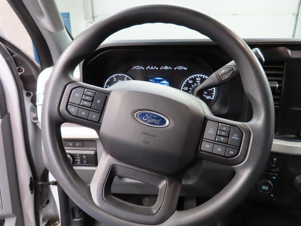 Used 2023 Ford F450 XLT image 38