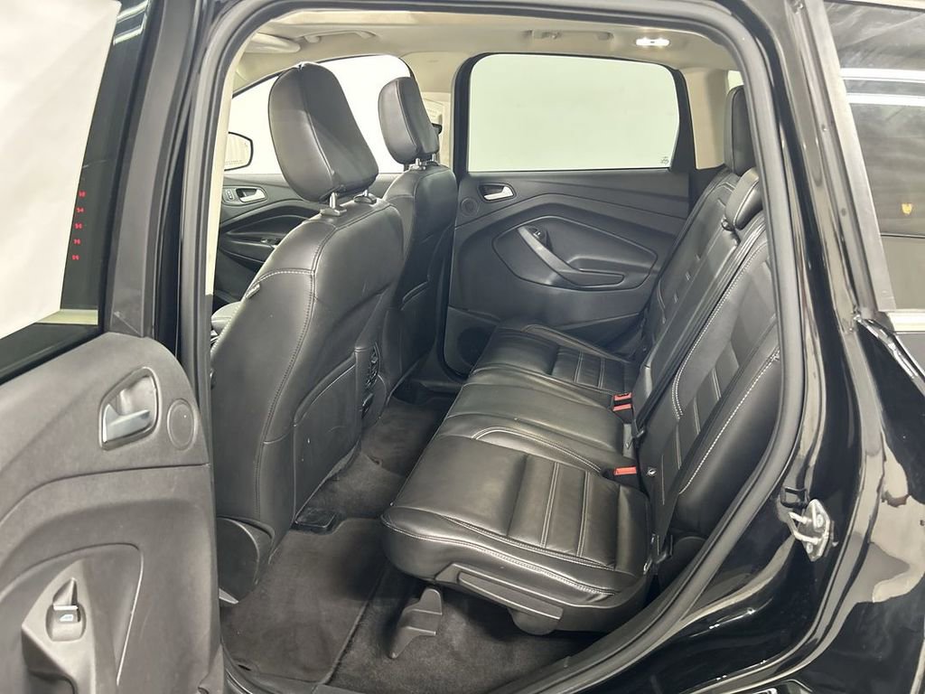Used 2018 Ford Escape Titanium w/ Ford Safe & Smart Package AWD/4WD image 21