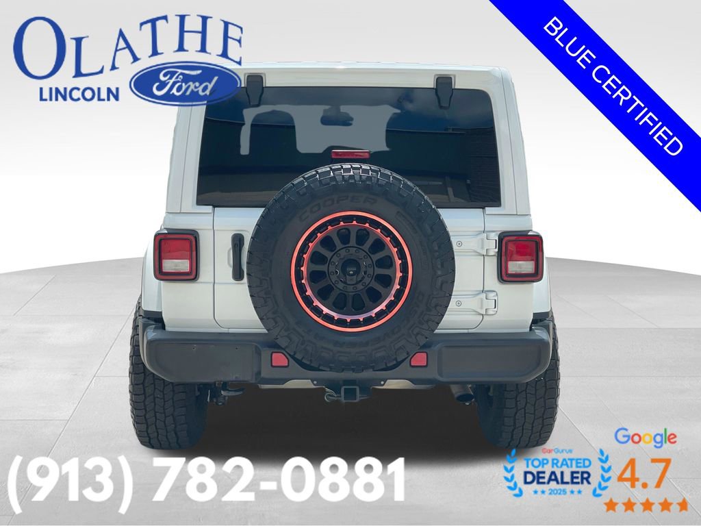 Used 2021 Jeep Wrangler Unlimited Sahara AWD/4WD image 5