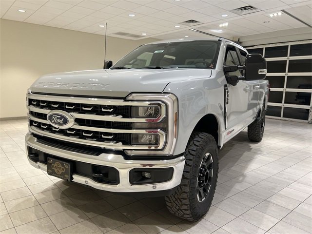 New 2026 Ford F350 Lariat video 1