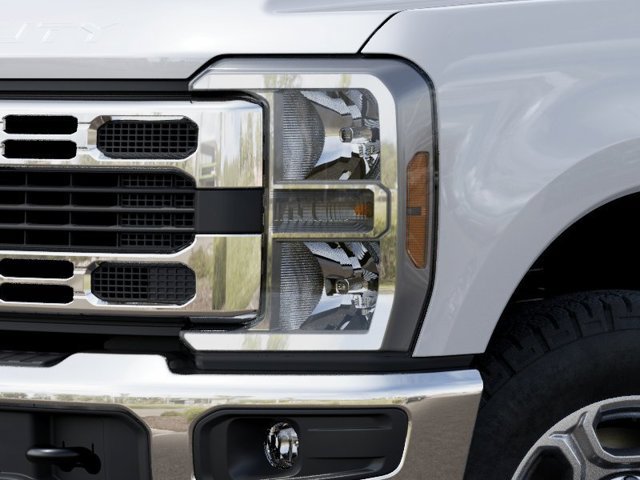 New 2027 Ford F250 XLT w/ Snow Plow/Camper Package AWD/4WD image 18