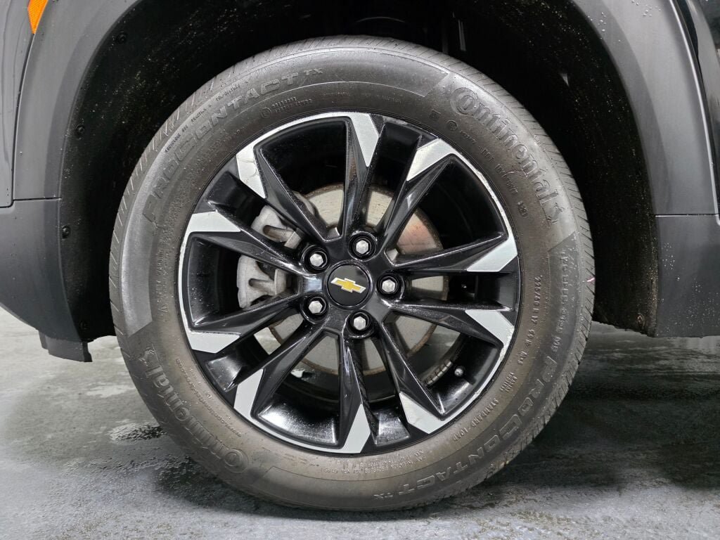 Used 2022 Chevrolet TrailBlazer LT w/ Convenience Package AWD/4WD image 5