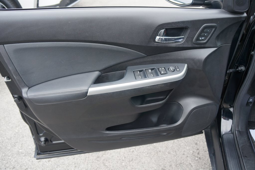 Used 2015 Honda CR-V Touring image 14