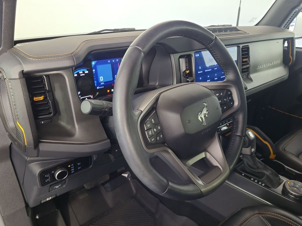 Used 2024 Ford Bronco Badlands image 13