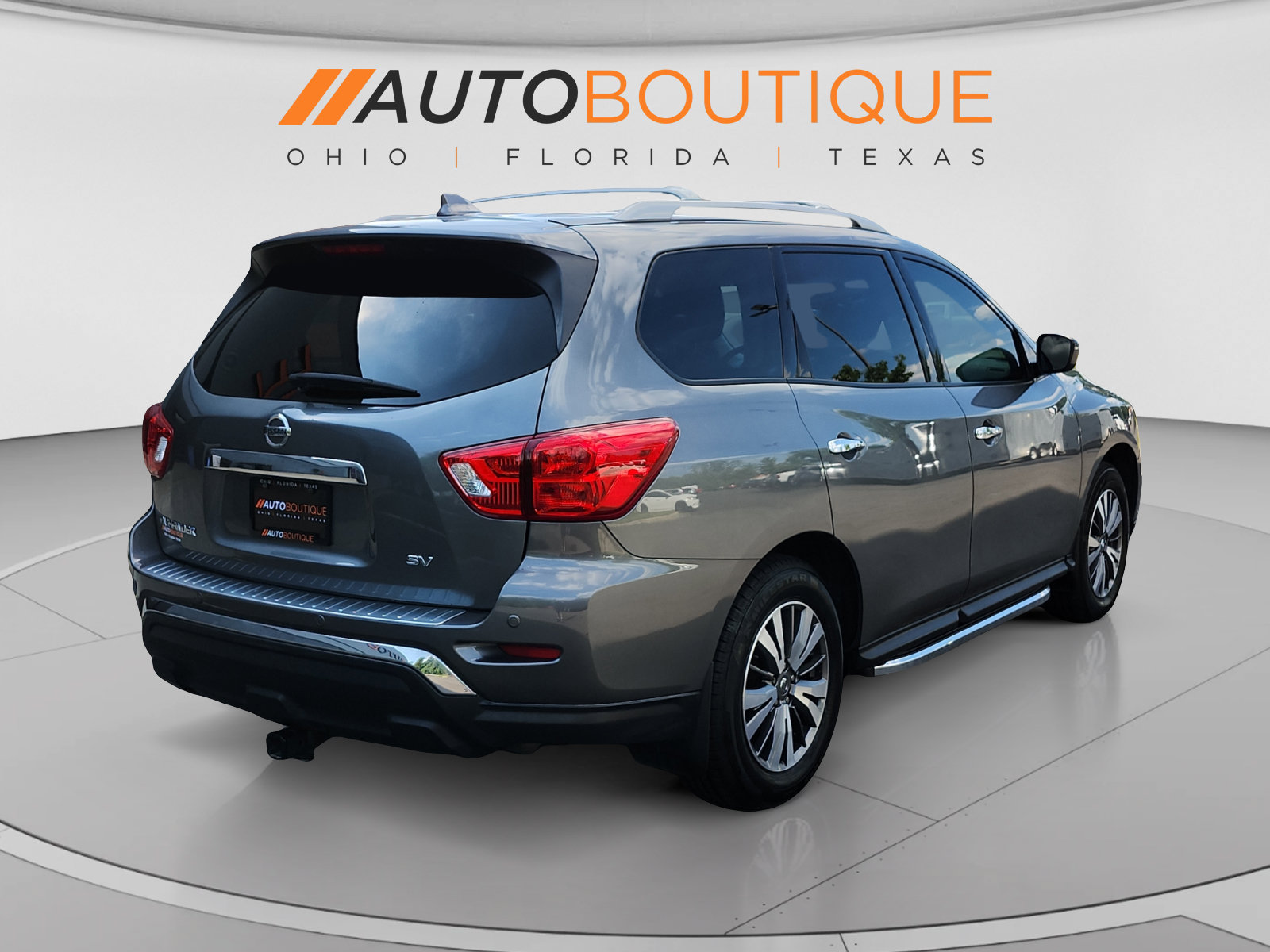 Used 2020 Nissan Pathfinder SV FWD image 5