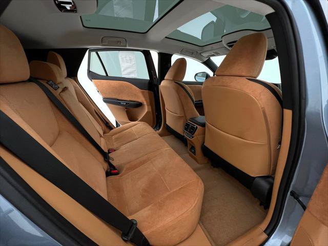 Certified 2023 Lexus RZ 450e Premium w/ Accessory Package (2T) AWD/4WD image 18