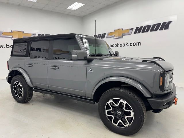 Used 2021 Ford Bronco Outer Banks AWD/4WD image 3
