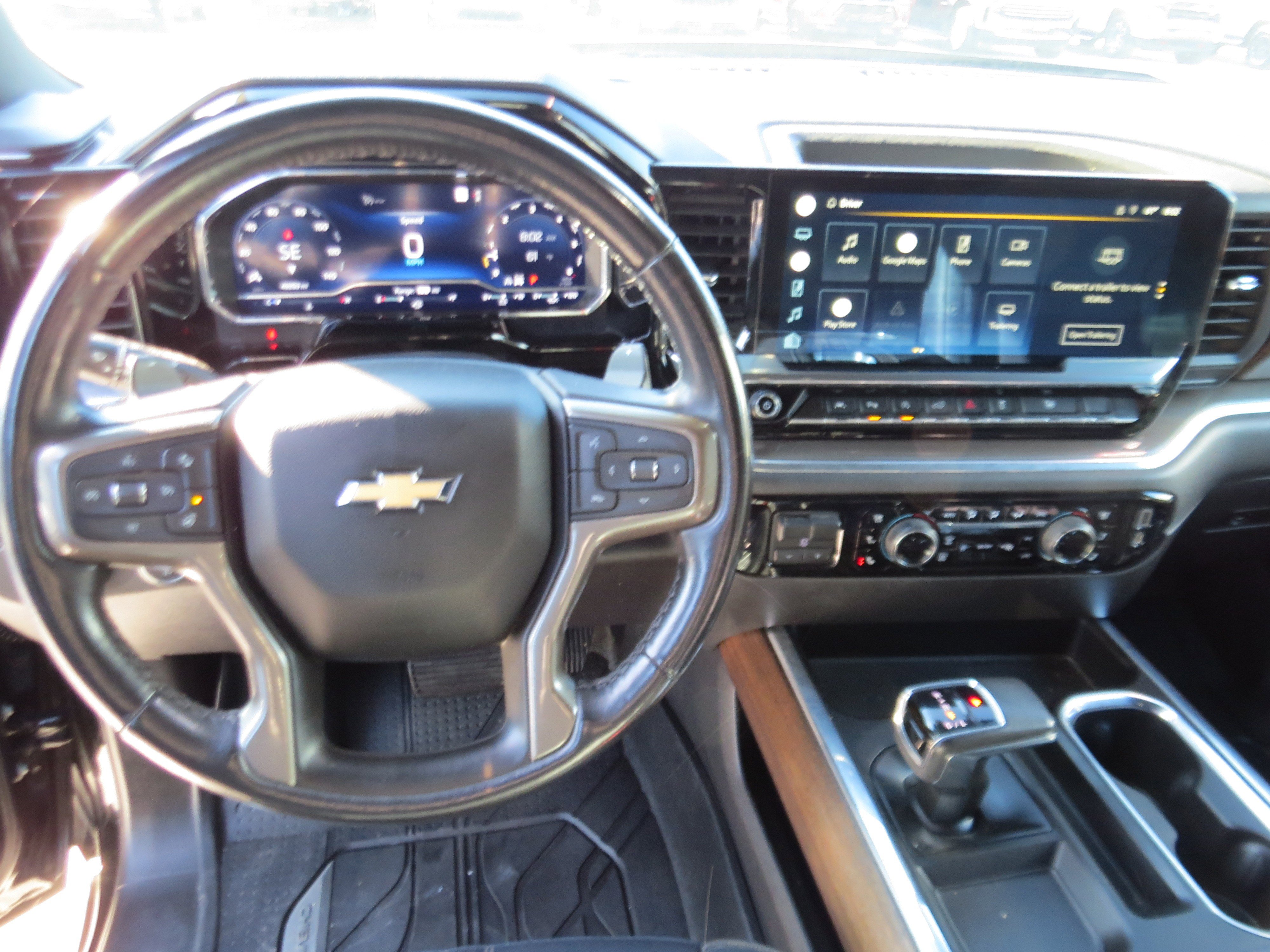 Certified 2022 Chevrolet Silverado 1500 High Country w/ High Country Premium Package AWD/4WD image 19