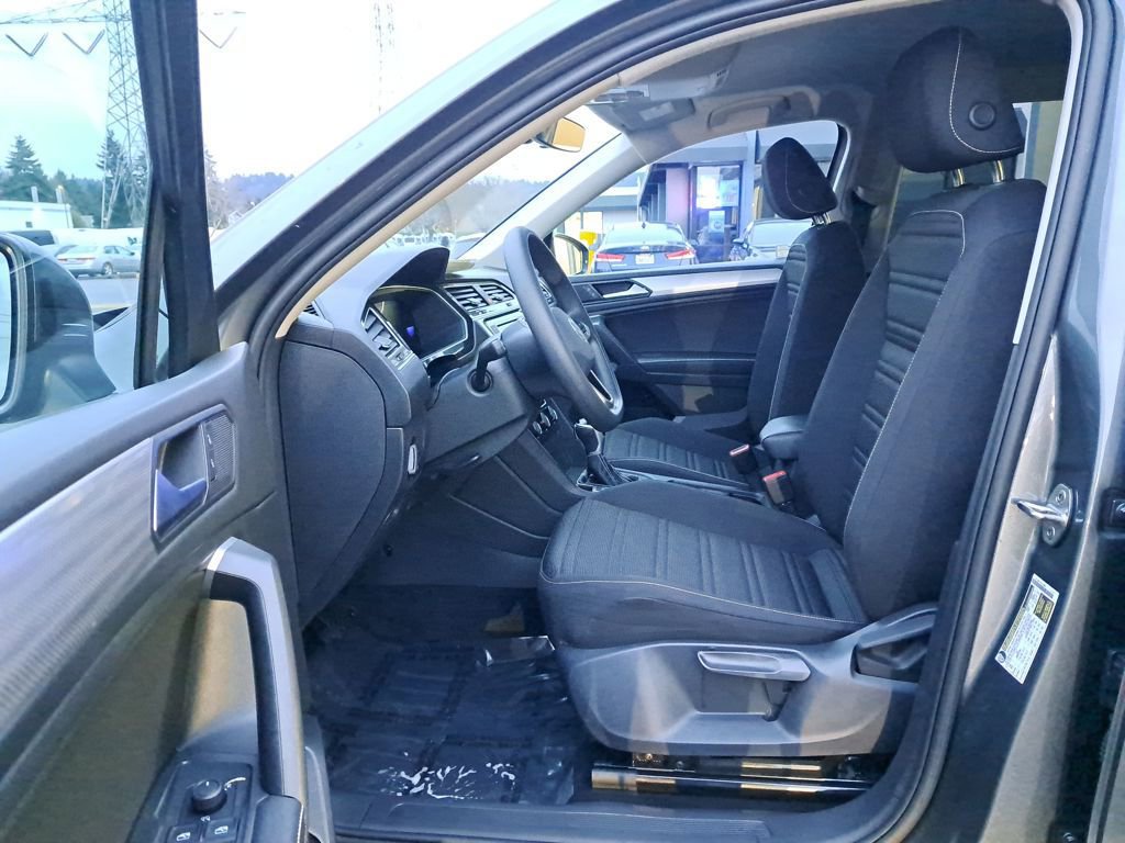 Used 2023 Volkswagen Tiguan S image 11