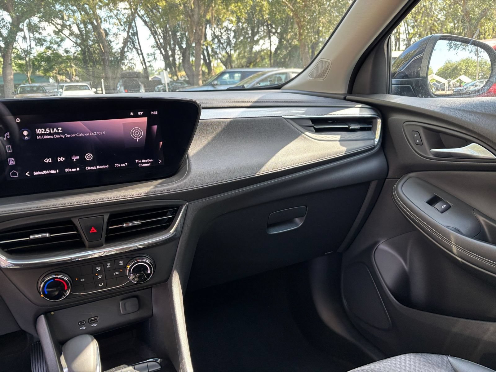 Used 2025 Buick Encore GX Preferred FWD image 34