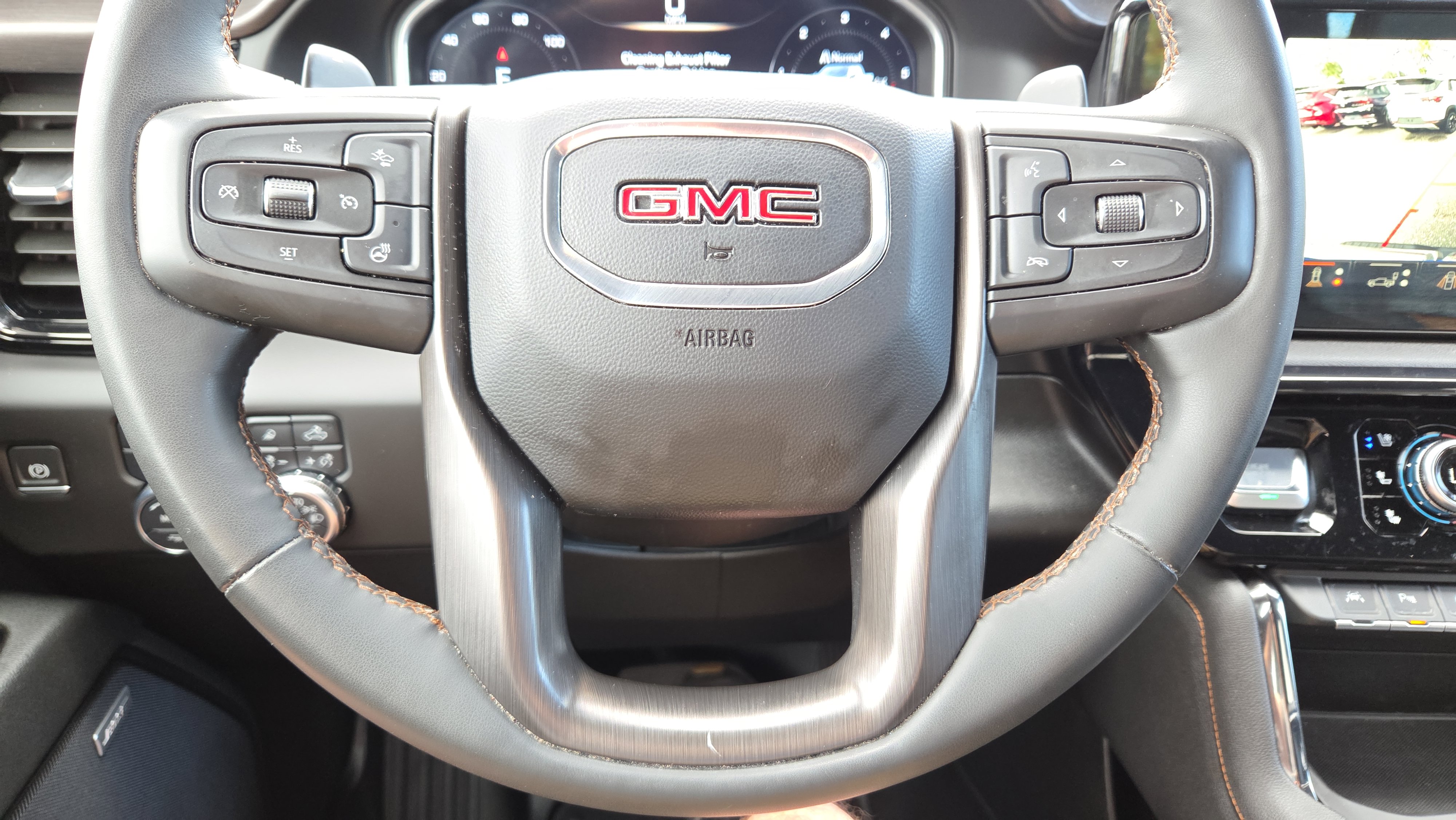 Certified 2024 GMC Sierra 1500 AT4 w/ Technology Package AWD/4WD image 29