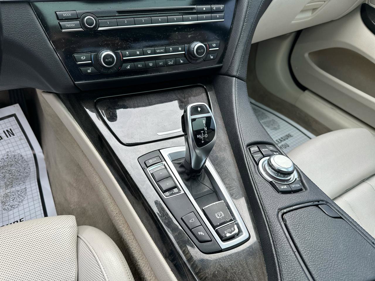 Used 2013 BMW 640i Coupe image 14