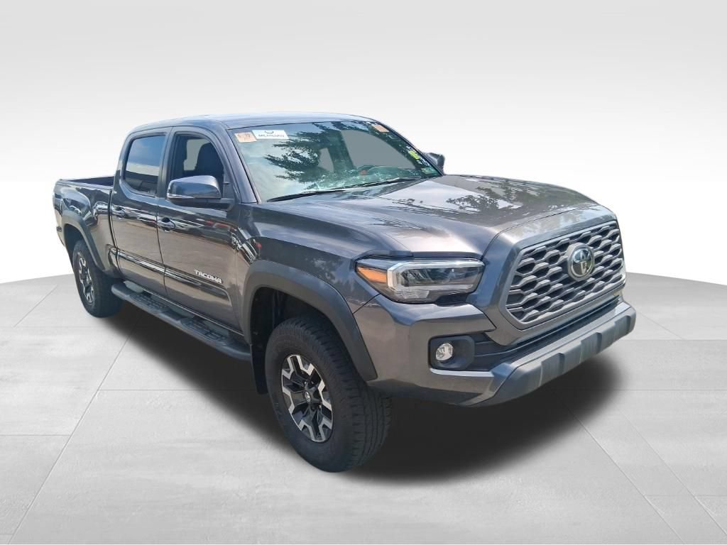 Used 2021 Toyota Tacoma TRD Off-Road AWD/4WD image 4