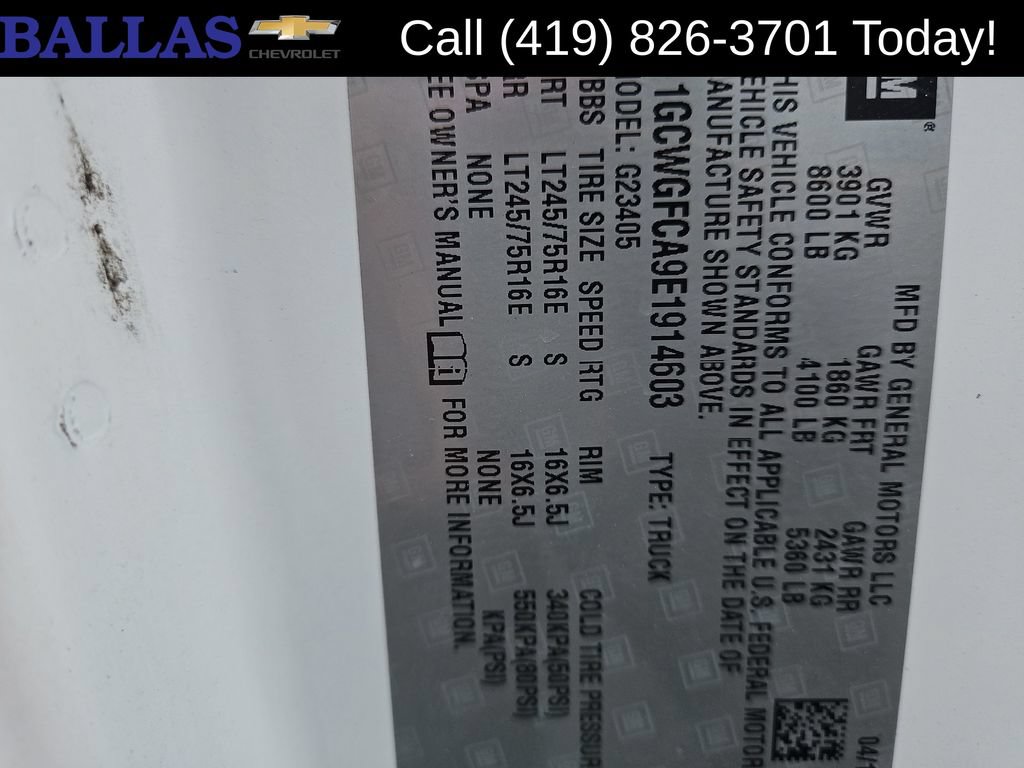 Used 2014 Chevrolet Express 2500 RWD image 34