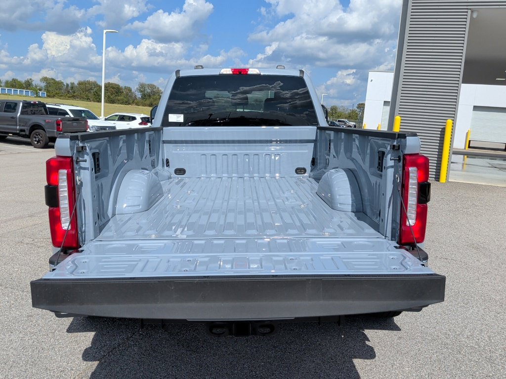 New 2026 Ford F350 Lariat w/ FX4 Off-Road Package AWD/4WD image 44