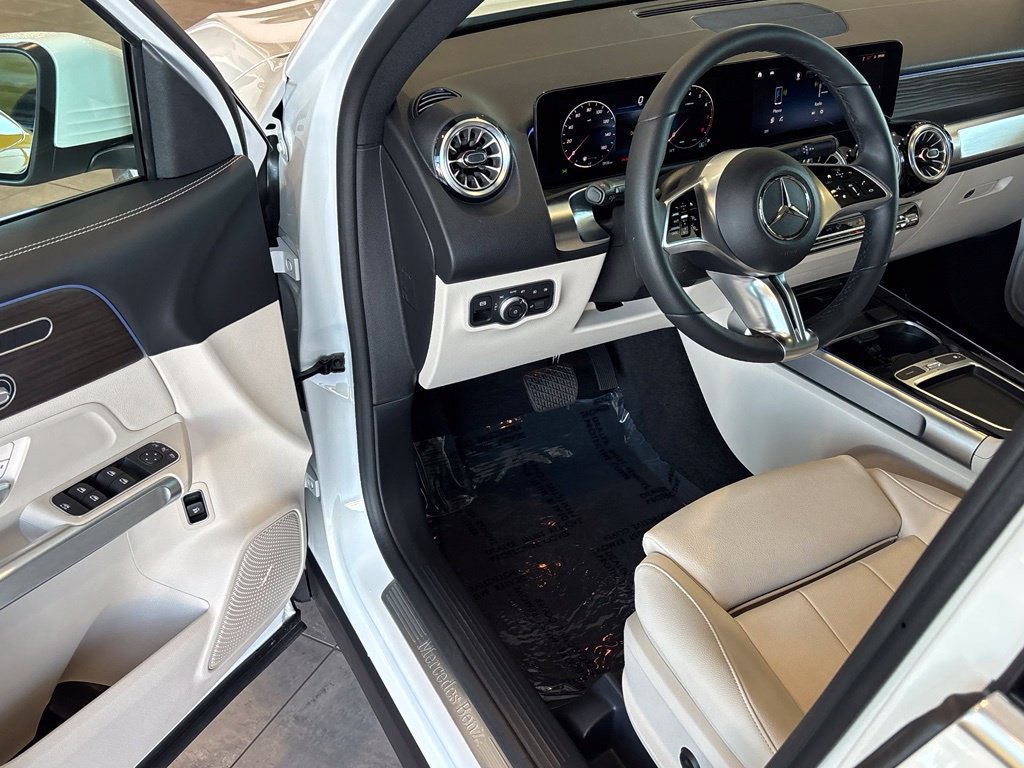Certified 2026 Mercedes-Benz GLB 250 4MATIC image 15